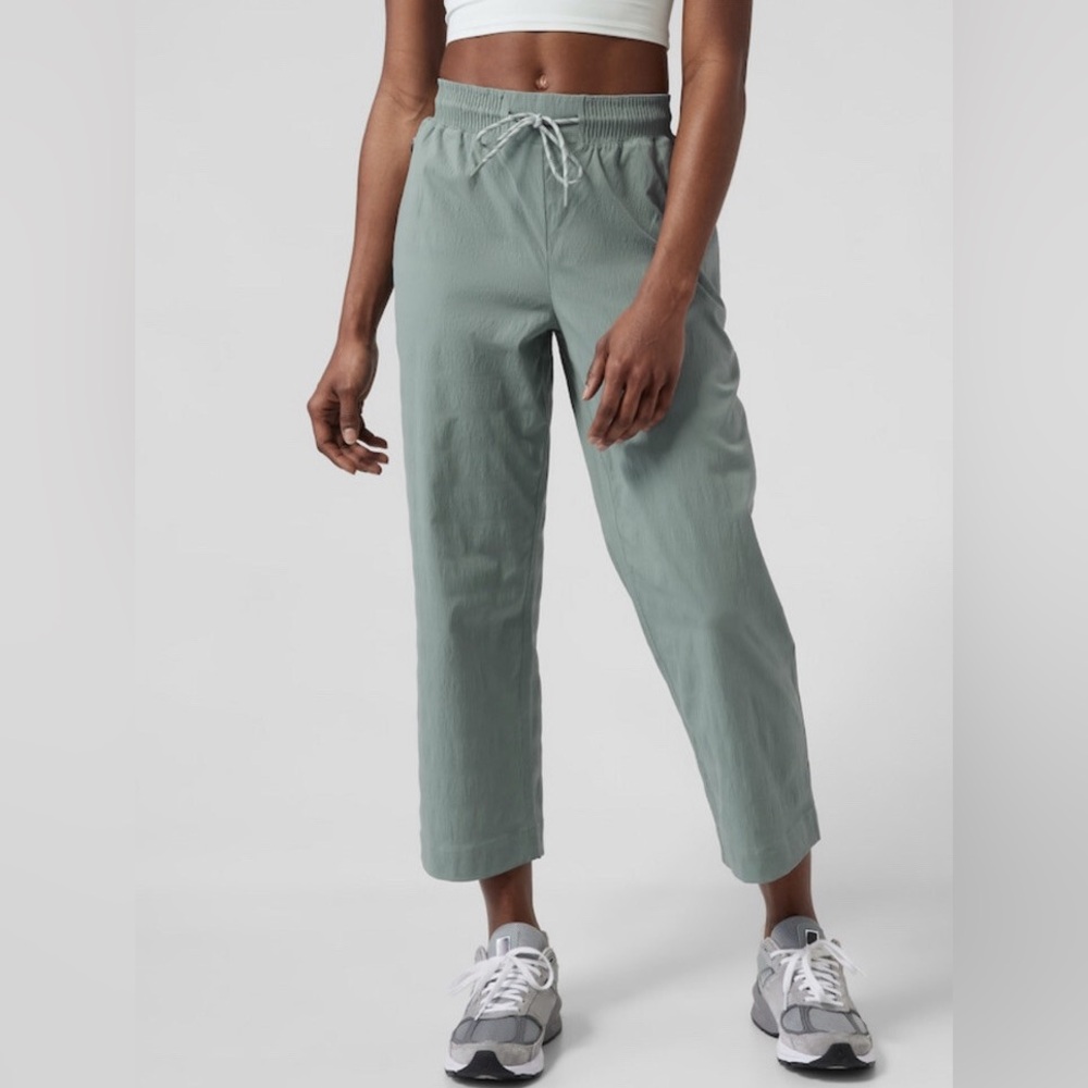 Athleta Straight Crop Pant - Trekkie